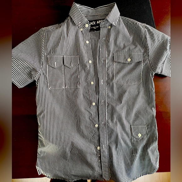 Black Apple M black and white checker short sleeve shirt. Like new condition. - Picture 1 of 5